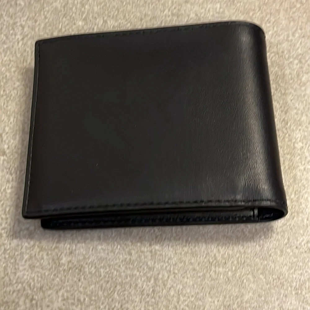 Coach New York Leather Bifold Wallet black silver reflective QBQ6S new Mens
